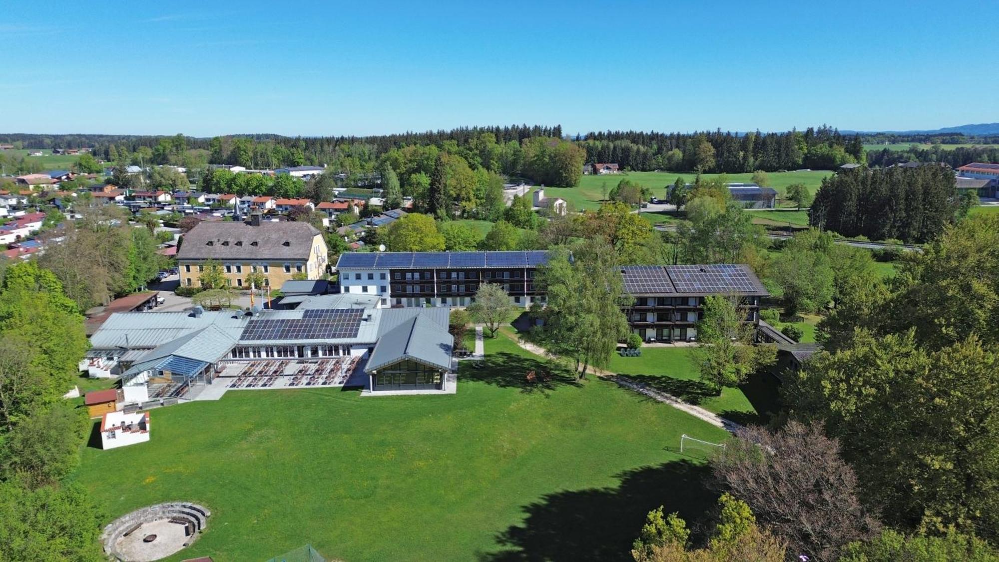 Haus Chiemgau - Kolping-Familienhotel Teisendorf Eksteriør bilde